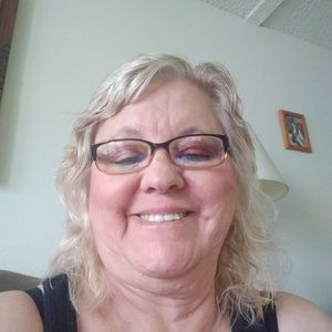 Meet your Posher, Nora